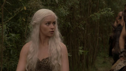 extant_GameOfThrones_1x03-LordSnow_2842