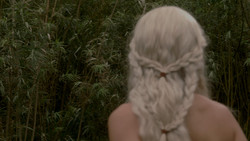 extant_GameOfThrones_1x03-LordSnow_2927