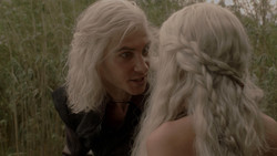 extant_GameOfThrones_1x03-LordSnow_2949