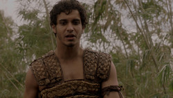 extant_GameOfThrones_1x03-LordSnow_2968