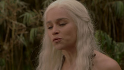 extant_GameOfThrones_1x03-LordSnow_2988