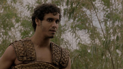 extant_GameOfThrones_1x03-LordSnow_2994