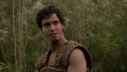 extant_GameOfThrones_1x03-LordSnow_3016