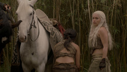 extant_GameOfThrones_1x03-LordSnow_3048