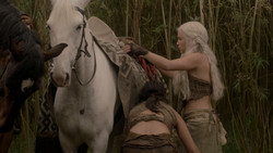 extant_GameOfThrones_1x03-LordSnow_3051