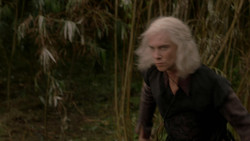 extant_GameOfThrones_1x03-LordSnow_3059
