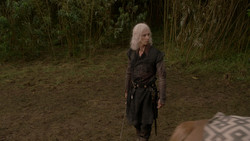 extant_GameOfThrones_1x03-LordSnow_3077