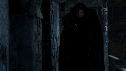 extant_GameOfThrones_1x03-LordSnow_3093