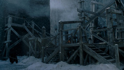 extant_GameOfThrones_1x03-LordSnow_3129