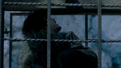 extant_GameOfThrones_1x03-LordSnow_3148