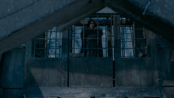extant_GameOfThrones_1x03-LordSnow_3162