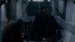 extant_GameOfThrones_1x03-LordSnow_3210
