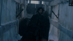 extant_GameOfThrones_1x03-LordSnow_3214