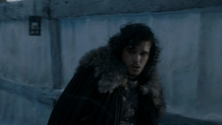 extant_GameOfThrones_1x03-LordSnow_3218