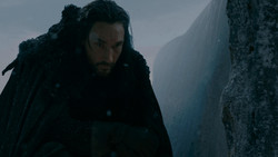 extant_GameOfThrones_1x03-LordSnow_3248