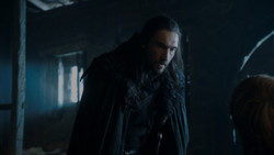 extant_GameOfThrones_1x03-LordSnow_3478