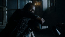 extant_GameOfThrones_1x03-LordSnow_3657