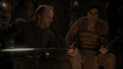 extant_GameOfThrones_1x03-LordSnow_3793