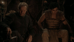 extant_GameOfThrones_1x03-LordSnow_3825