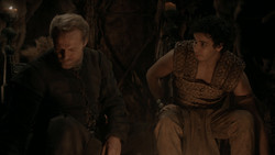 extant_GameOfThrones_1x03-LordSnow_3826