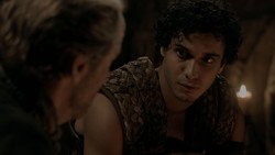 extant_GameOfThrones_1x03-LordSnow_3838