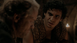 extant_GameOfThrones_1x03-LordSnow_3844
