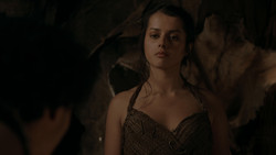 extant_GameOfThrones_1x03-LordSnow_3881