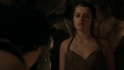 extant_GameOfThrones_1x03-LordSnow_3889