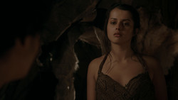 extant_GameOfThrones_1x03-LordSnow_3891
