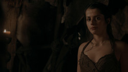 extant_GameOfThrones_1x03-LordSnow_3898