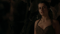 extant_GameOfThrones_1x03-LordSnow_3901