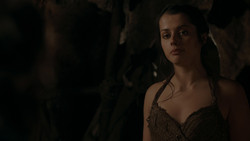 extant_GameOfThrones_1x03-LordSnow_3902