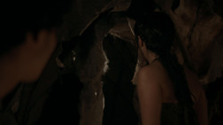 extant_GameOfThrones_1x03-LordSnow_3931