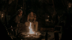 extant_GameOfThrones_1x03-LordSnow_3938