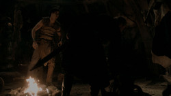 extant_GameOfThrones_1x03-LordSnow_3944