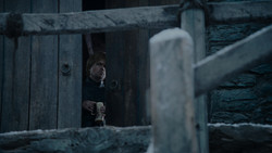extant_GameOfThrones_1x03-LordSnow_3957