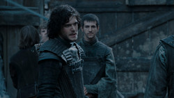 extant_GameOfThrones_1x03-LordSnow_3977