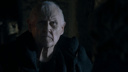 extant_GameOfThrones_1x03-LordSnow_4128