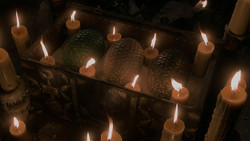 extant_GameOfThrones_1x03-LordSnow_4130