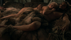 extant_GameOfThrones_1x03-LordSnow_4152