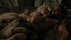 extant_GameOfThrones_1x03-LordSnow_4162