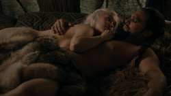 extant_GameOfThrones_1x03-LordSnow_4165