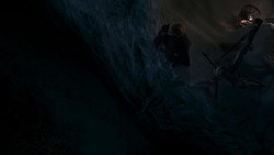 extant_GameOfThrones_1x03-LordSnow_4205