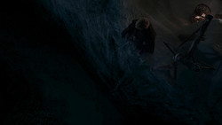 extant_GameOfThrones_1x03-LordSnow_4208