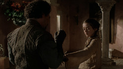 extant_GameOfThrones_1x03-LordSnow_4379