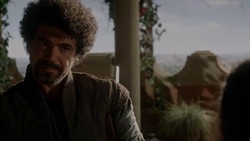 extant_GameOfThrones_1x03-LordSnow_4383