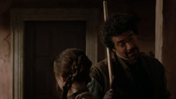 extant_GameOfThrones_1x03-LordSnow_4398