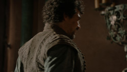 extant_GameOfThrones_1x03-LordSnow_4437