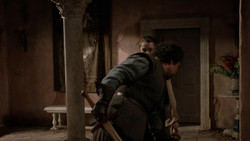 extant_GameOfThrones_1x03-LordSnow_4482