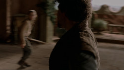 extant_GameOfThrones_1x03-LordSnow_4494
